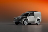 Reinkarnovaný Citroën 2CV se v Paříži ukázal v jedné z nejslavnějších verzí