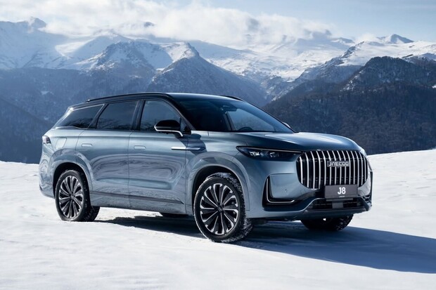 Jaecoo 8 SHS-P. Nový sedmimístný plug-in hybrid na českém trhu