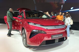 Elektromobil, který se nabije za 7 minut. Prohlédli jsme si BYD Atto 8