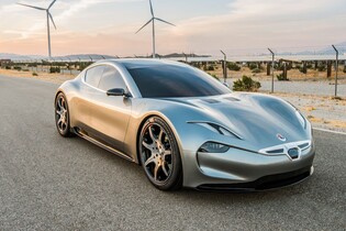 Fisker EMotion sice nebude mít grafenové kondenzátory, ale uvidíme ho už za půl roku