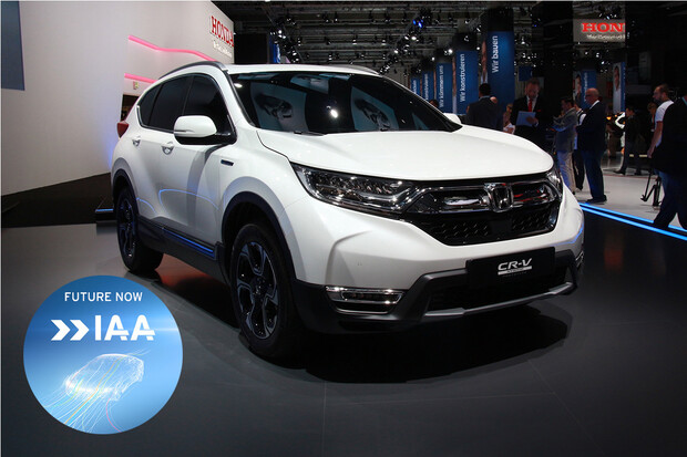 Honda nelákala zbytečně a představila CR-V Hybrid. Moc toho ale zatím nevíme