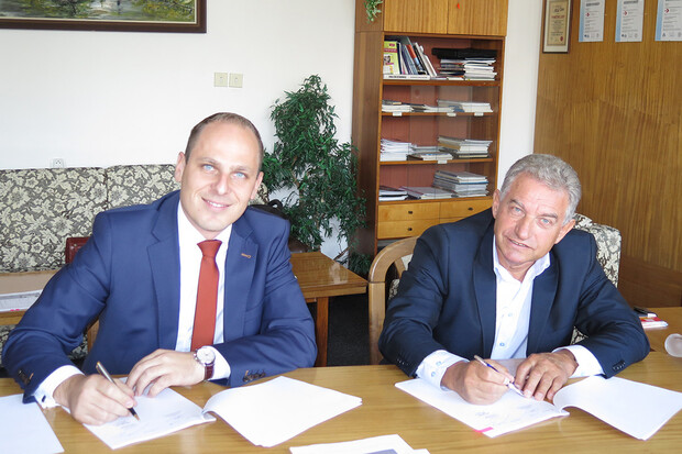 Hradec Králové podepsal největší kontrakt na nákup nových elektrobusů