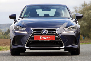 Lexus IS 300h