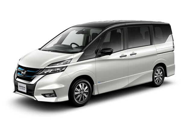 Nissan ukázal minivan s hybridním pohonem. Prodávat se začne příští rok