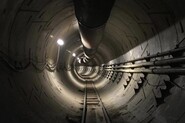 Musk ukázal první fotku tunelu hyperloopu pod Los Angeles