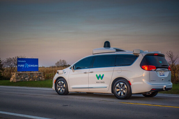 Waymo by rádo testovalo i v Atlantě. Už teď její autonomní vozy projíždí 24 měst