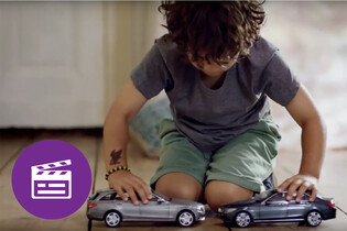 Nejlepší automobilové reklamy: Také jste jako malí rádi bourali s modely aut?