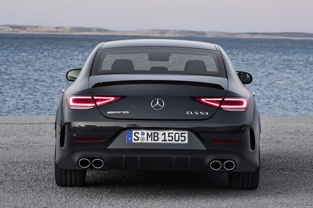 Hybridní modely divize AMG oficiálně. Vybrat si můžete jak CLS, tak i verze třídy E