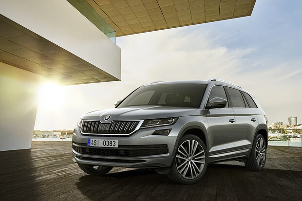Nejnašlapanější Škoda Kodiaq se ukáže v Ženevě. Změny proběhnou i pod kapotou