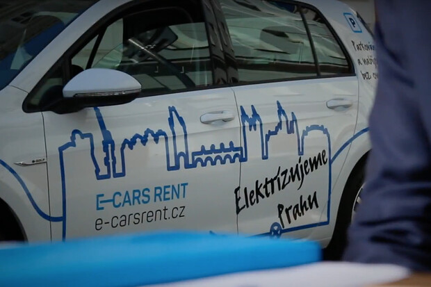 E-CARS RENT mění cenovou politiku. Ceny jdou převážně dolů