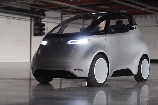 Cena půl milionu korun a dojezd 300 kilometrů. To je elektromobil startupu Uniti