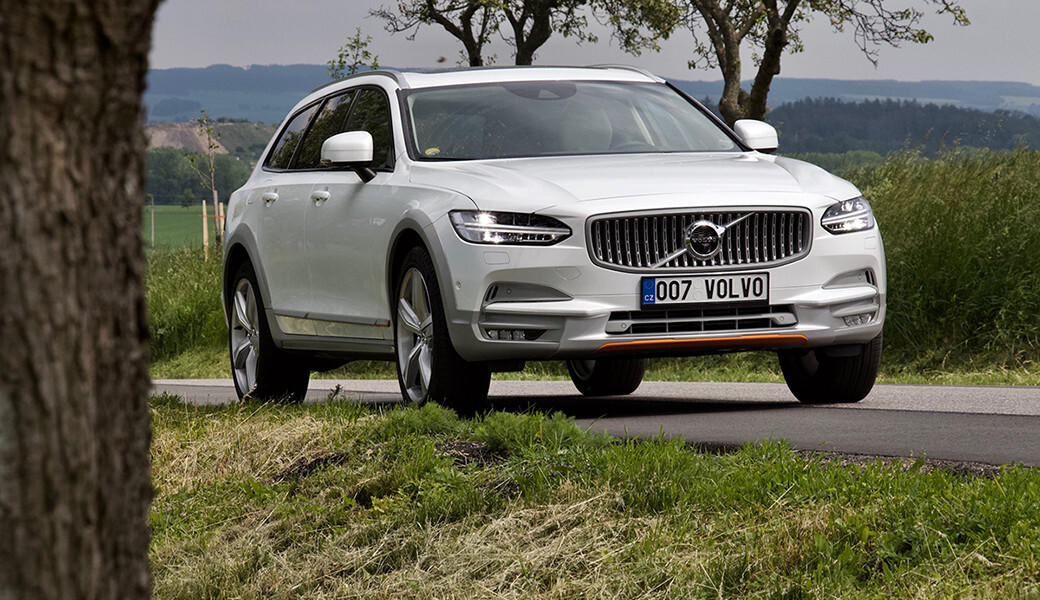 Volvo V90 Cross Country Ocean Race