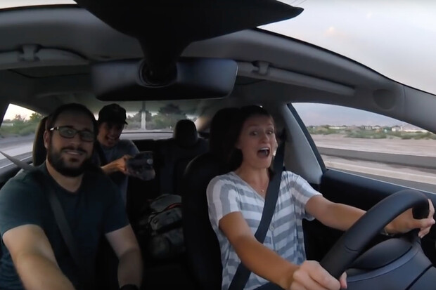 Potvrzeno. Tesla Model 3 Performance udělá 96 km/h za 3,5 sekundy