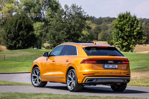 Chcete Audi Q8? Na toto SUV si připravte necelé dva miliony korun