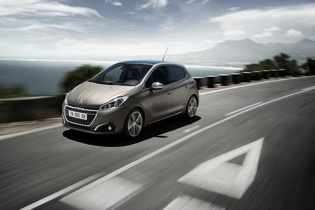 Peugeot chystá elektrickou verzi modelu 208. Od té konvenční se moc lišit nebude