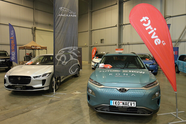 Na 7. ročníku Escape6 Prague Car Festivalu jsme nechyběli. Co vše bylo k vidění?