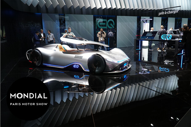 Futuristický koncept Vision EQ Silver Arrow odkazuje na legendu z třicátých let