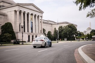 Čínská auta nesmějí do USA. Automobilky tlačí na Kongres, aby zákaz platil navždy