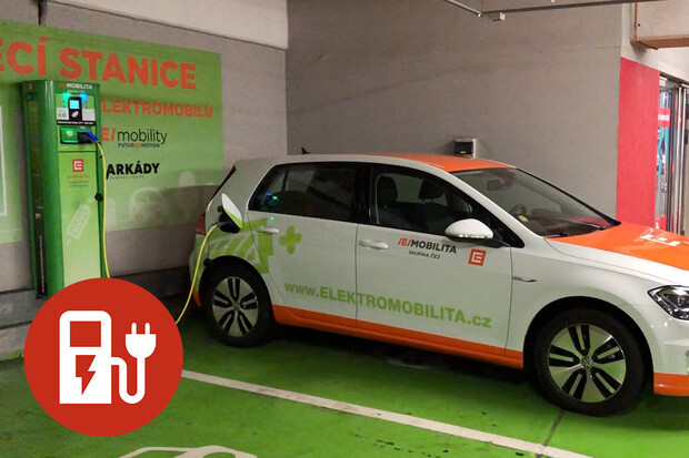 Jak nabít elektromobil u stanice ČEZ?
