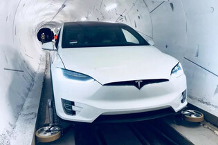 Zapomeňte na metro. Podzemní tunely od Muska vás přepraví rychlostí až 241 km/h