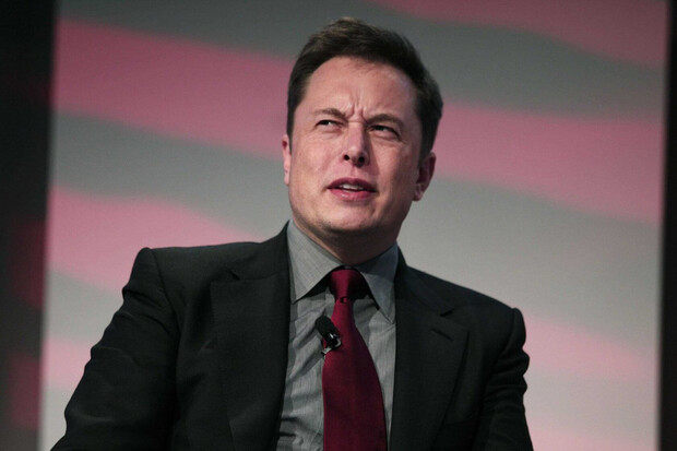 Elon Musk: nedostatek čipů je chvilkový problém, napřesrok jich bude opět dost