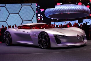 Renault představil elektrický supersport Trezor