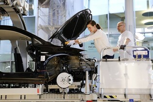 Volkswagen hlásí propad zisku. Přijdou další škrty
