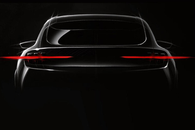 První elektromobil Lincolnu se bude inspirovat u Fordu Mustang