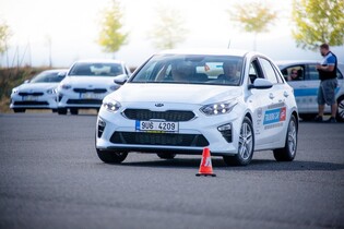 Řidičům na českých silnicích nejvíce vadí agresivita a nepozornost ostatních
