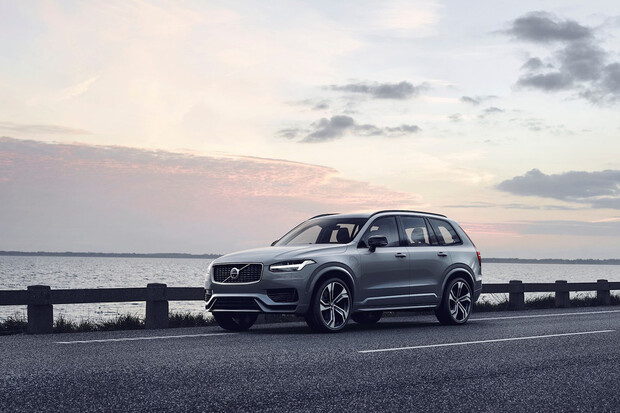 Volvo zapracovalo na svých pohonných jednotkách. Nově bude mít i mild-hybridy