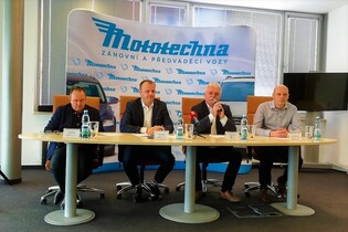 AAA AUTO prozradilo, jak jdou na odbyt ojeté elektrické a hybridní vozy