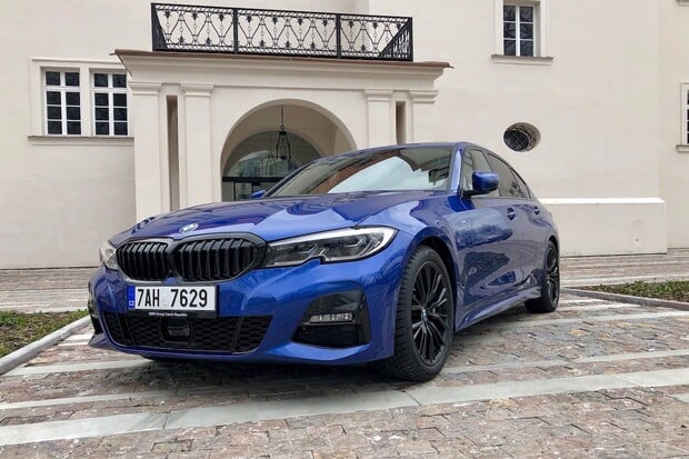 Krátké svezení s BMW řady 3. Zajímavá cena, hezký design a plug-in hybrid na cestě