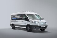Ford představil prototyp desetimístného elektrického minibusu