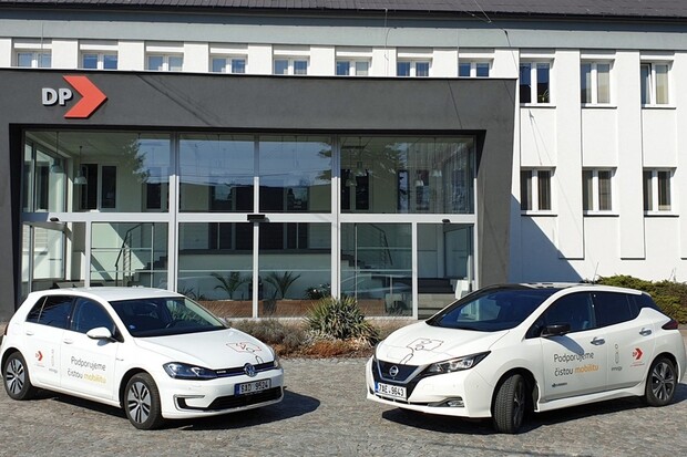 Hradec Králové má zajímavá data z testování elektromobilů. Kdy se vyplatí?