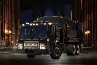 Mack LR je popelářský elektromobil, který můžete příští rok potkat v New Yorku
