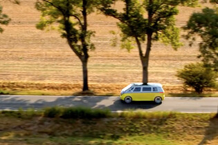 Volkswagen ID. Buzz je hlavním hrdinou nové reklamy