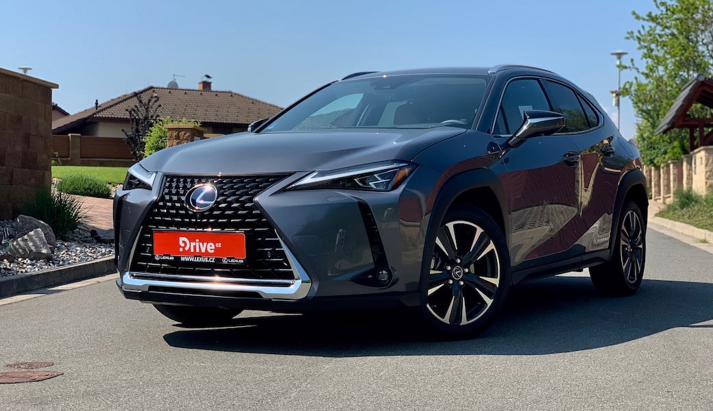 Lexus UX 250h