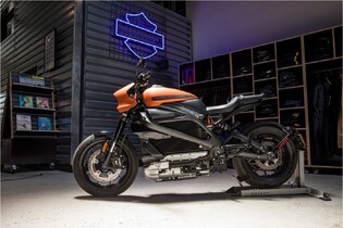 Harley-Davidson zbavil LiveWire všech tajemství. Známe úplné specifikace i cenu