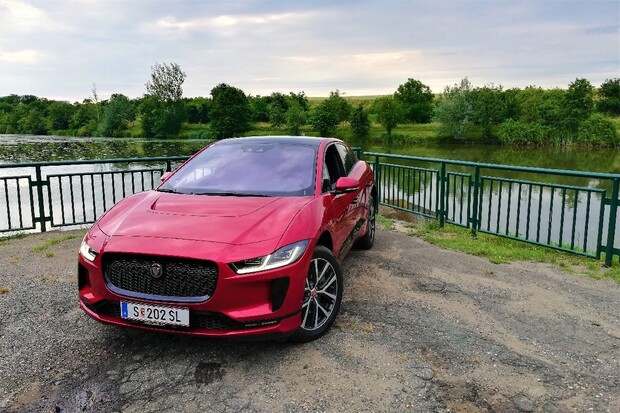 Jaguar I-PACE