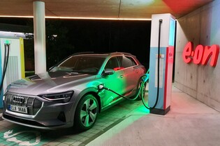 Vyzkoušeli jsme nejrychlejší nabíjecí stanici v Česku. Dosáhli jsme 151 kW