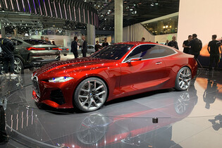 Na návštěvě stánku BMW ve Frankfurtu