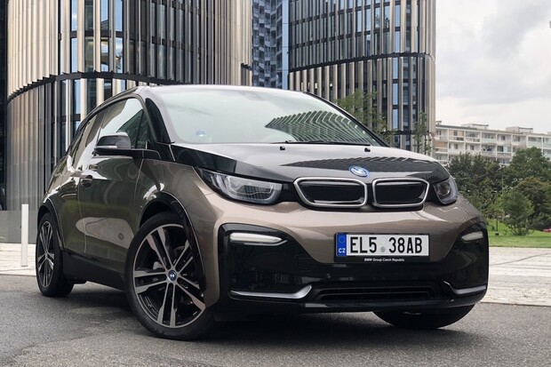 BMW i3s