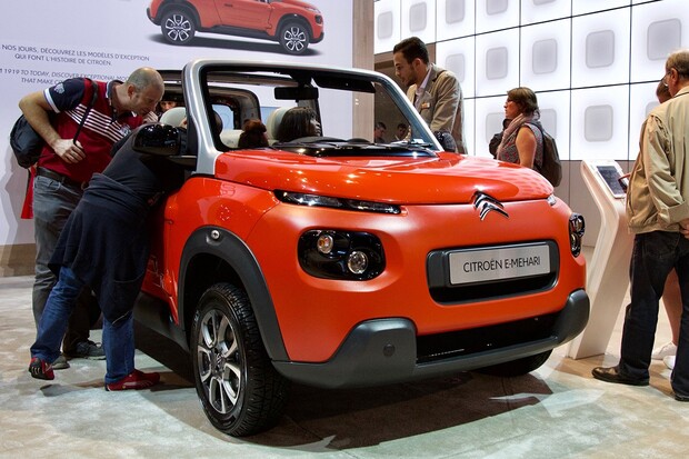 I Citroën ukázal elektromobil. Jmenuje se E-MEHARI