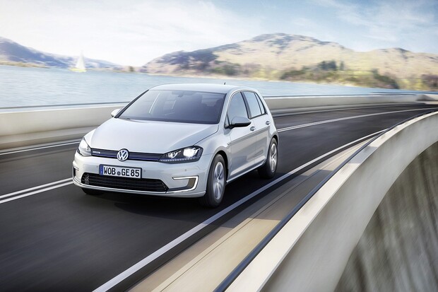 Elektromobilita je pro Volkswagen priorita. Model e-Golf zapůjčí stavební společnosti