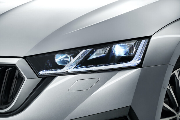 Už i Škoda Auto nabízí Matrix-LED světlomety. Co vše umí?