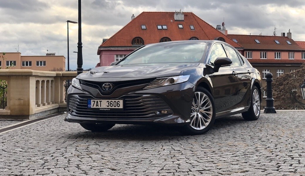 Toyota Camry Hybrid