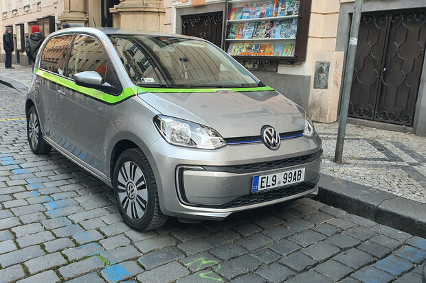 Carsharing GreenGo se chystá na vstup do Prahy. Bude mít 40 elektrických e-upů!