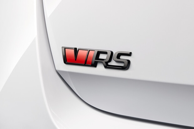 Škoda Octavia RS iV dostala pod kapotu benzinovou čtrnáctistovku a 13kWh baterii