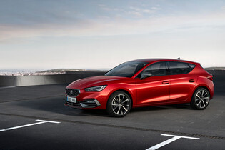 SEAT představil novou generaci Leonu. Bude dostupný i v plug-in hybrid verzi 