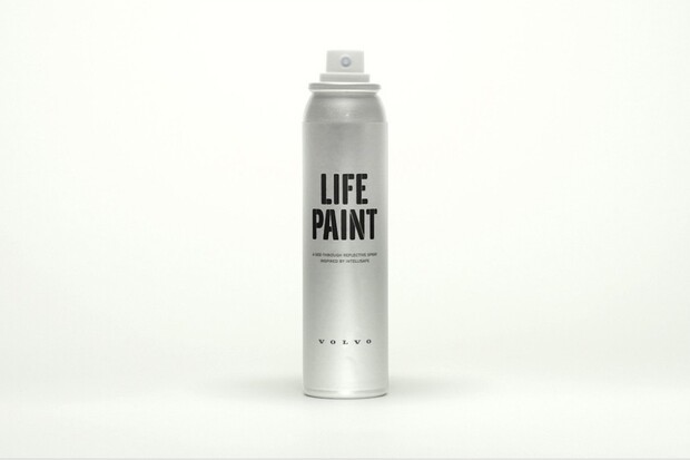 Volvo vyvinulo barvu chránící lidské životy